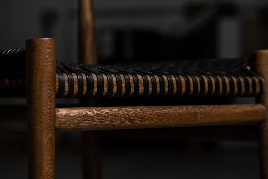 BLACK BONES - Silla
