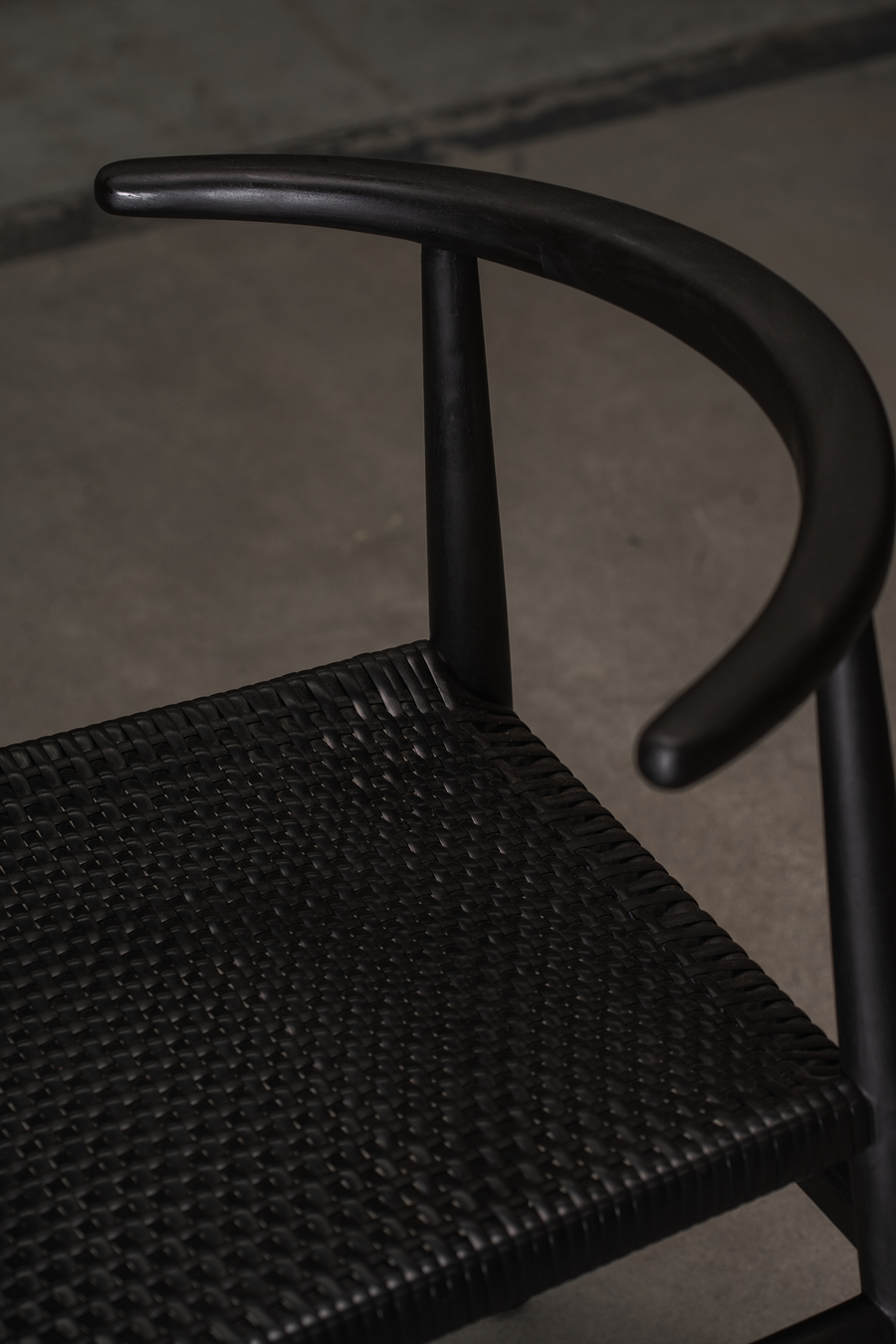BLACK BONES - Silla