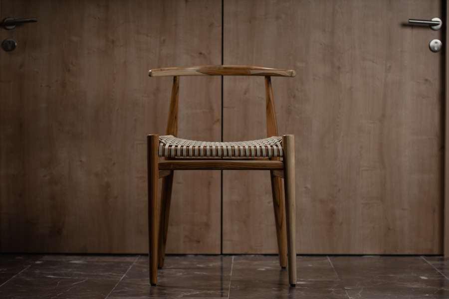 WHITE BONES - Silla